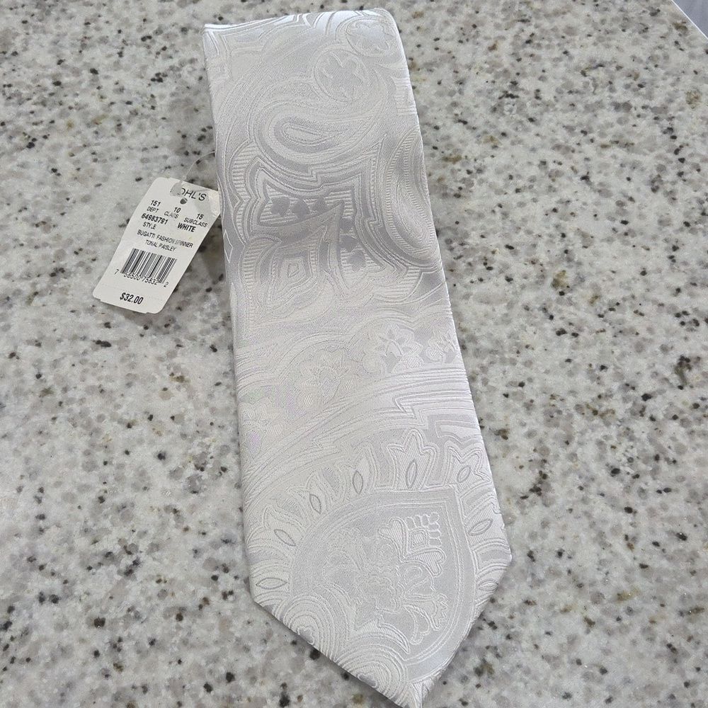 Bugatti Mens 4 In Fasion Spinner Tonal White Paisley, Silk Tie, NWT